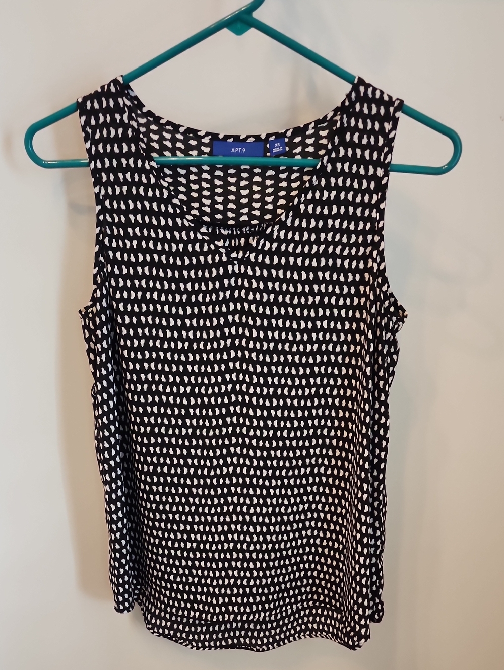 Apt. 9 Black & White Dot-Print Sleeveless Camisole